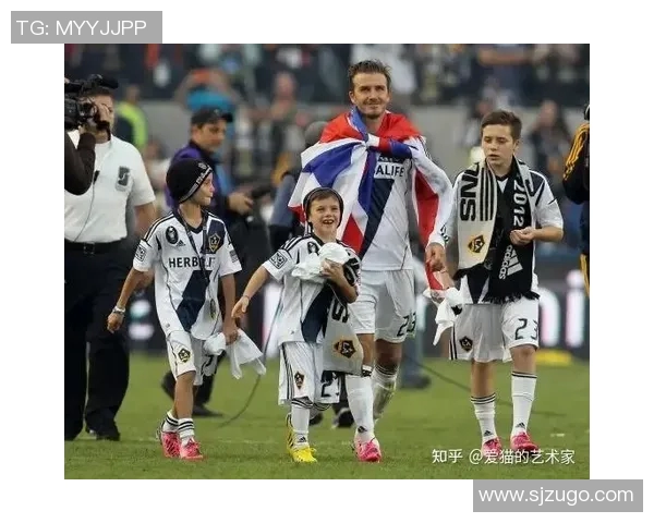 足球明星与儿童亲密互动共度美好时光展现温暖与希望的瞬间